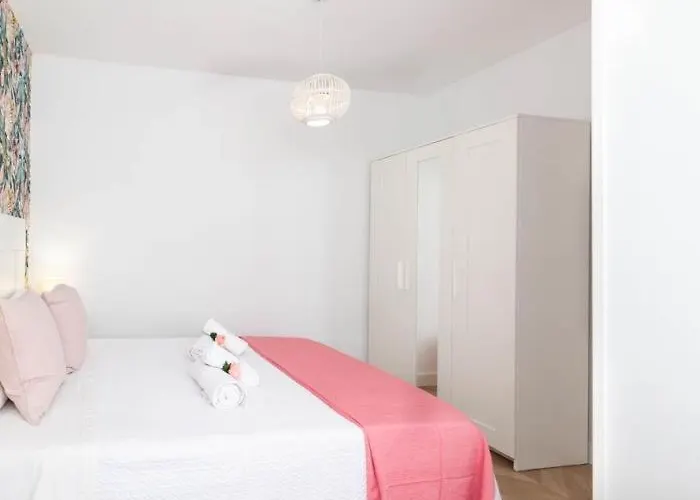 Ap Ribera Del Genil Apartamento
